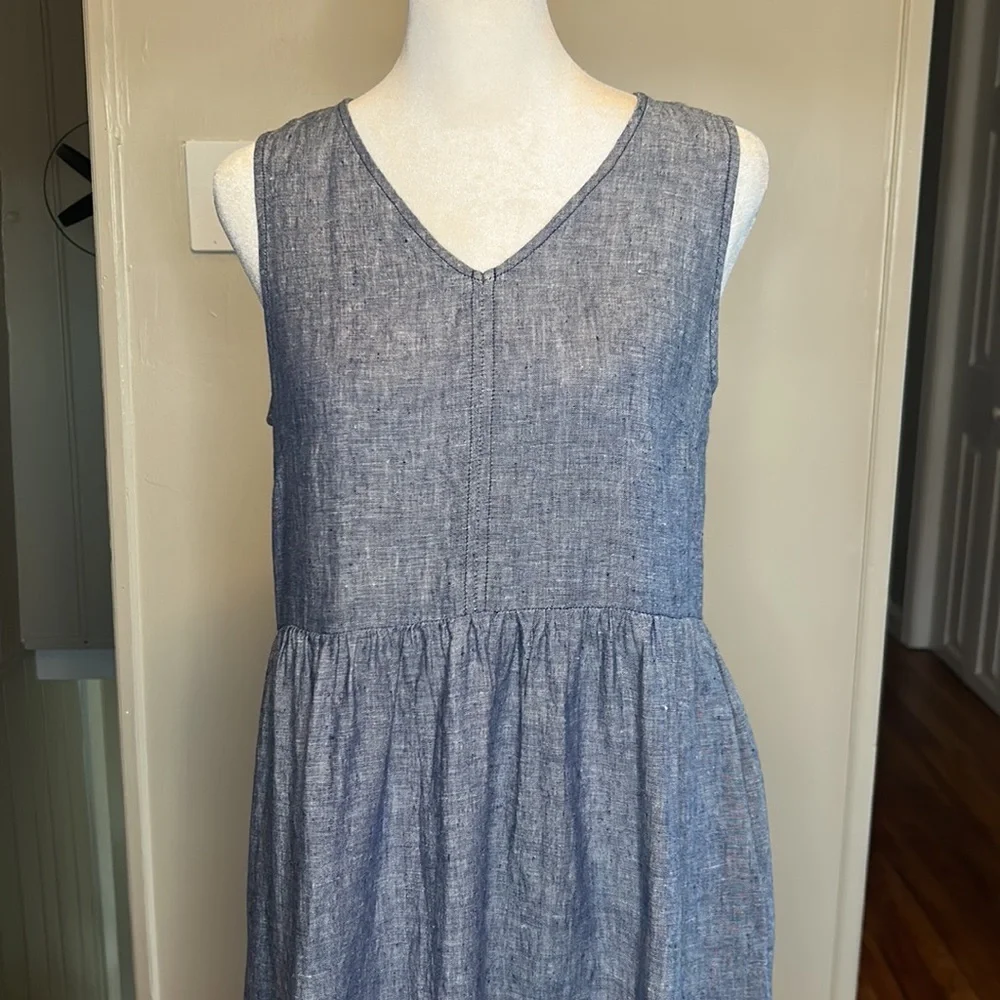 Pyne & Smith No. 21 V Neck Sleeveless Linen Dress in Oxford Chambray Size XS - Picture 3 of 9